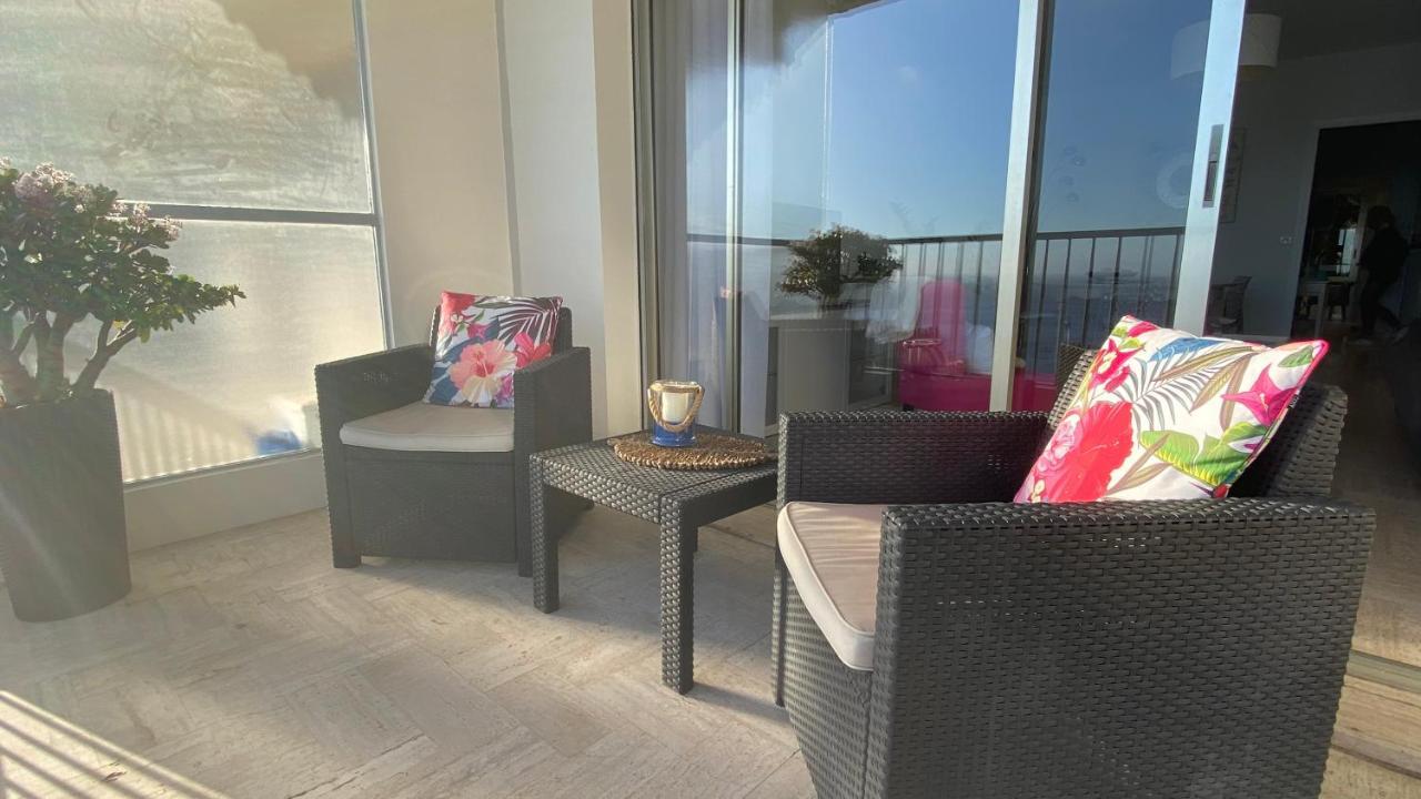 Escape To The French Riviera Apartment Вилафранк-сюр-Мер Екстериор снимка