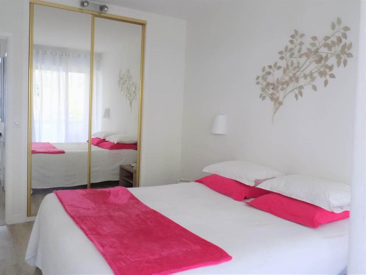 Escape To The French Riviera Apartment Вилафранк-сюр-Мер Екстериор снимка